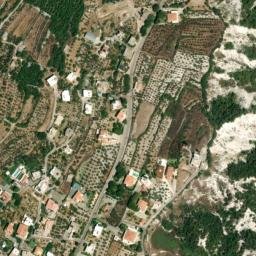 Satellite imagery of Er Rouaïss, LB