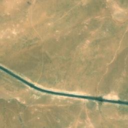 Satellite imagery of Ḩazm al Wasţānī, SY