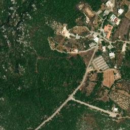 Satellite imagery of Dahr el Mhatta, LB
