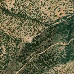 Satellite imagery of Jourer Oum Slaimâne, LB