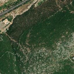 Satellite imagery of Dahr el Mhatta, LB