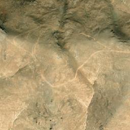 Satellite imagery of Maqial Farah, LB