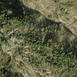 Satellite imagery of Ard el Khinchâra, LB