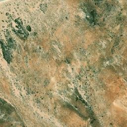 Satellite imagery of Zâroûb el Qtât, LB