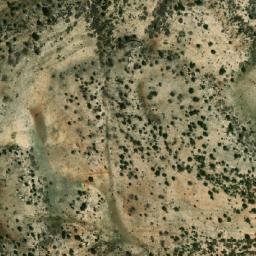 Satellite imagery of Harîq Haql el Hamra, LB