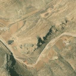 Satellite imagery of Chmis Beït Qouzhaiya, LB