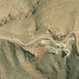 Satellite imagery of Chmis Beït Qouzhaiya, LB