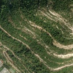 Satellite imagery of Aaqbet Fnaïdeq, LB