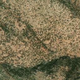 Satellite imagery of El Aazra, LB
