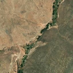 Satellite imagery of Kūh-e Vazmeh, IR