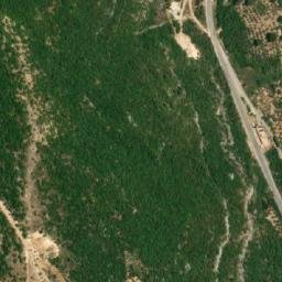 Satellite imagery of El Ksâra, LB