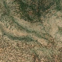 Satellite imagery of Chmîs el Hraïch, LB