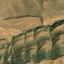 Satellite imagery of Khanguet Oum en Nasseur, DZ
