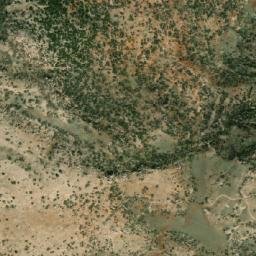 Satellite imagery of Harf el Qach, LB