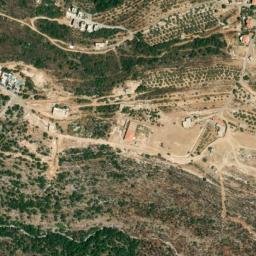 Satellite imagery of Mazraat Chabtîne, LB