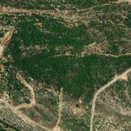 Satellite imagery of Dahr el Karnîch, LB