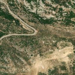 Satellite imagery of Dahr el Karnîch, LB