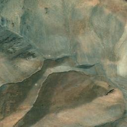 Satellite imagery of Khūlah-ye Ḩaīdar, AF