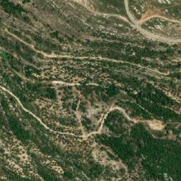 Satellite imagery of Dahr el Karnîch, LB