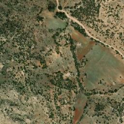 Satellite imagery of Ḩarf Ghârât, LB