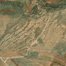 Satellite imagery of Mghâret Sobtabîkh, LB