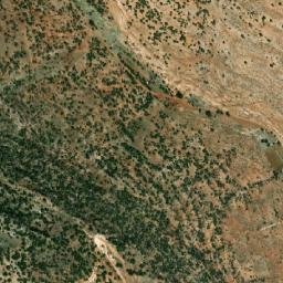 Satellite imagery of Ḩarf Ghârât, LB