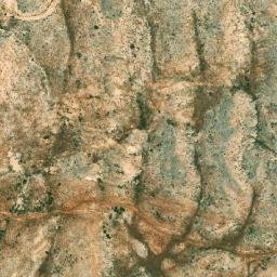 Satellite imagery of Harf el Khrâyeb, LB