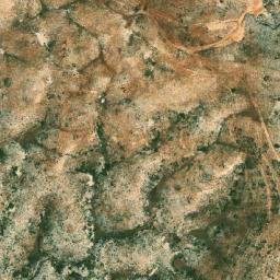 Satellite imagery of Harf el Khrâyeb, LB