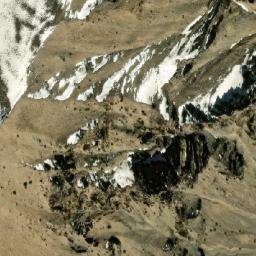 Satellite imagery of Aghzayō Tsapêrō Sar, AF