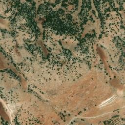Satellite imagery of Qornet ech Chmîs, LB