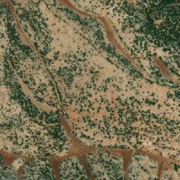 Satellite imagery of Chmîs el Oussoût, LB