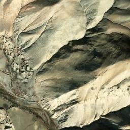 Satellite imagery of Galah-ye Jamālak, AF