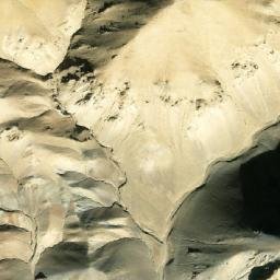 Satellite imagery of Galah-ye Jamālak, AF