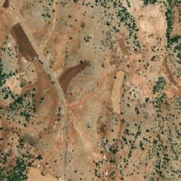 Satellite imagery of Sahlet el Aamâchqui, LB