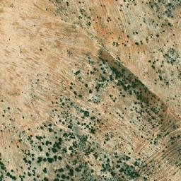 Satellite imagery of Chîr el Hmâr, LB