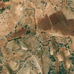 Satellite imagery of Sahlet el Aamâchqui, LB