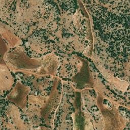 Satellite imagery of Darb ej Jemmâlé, LB