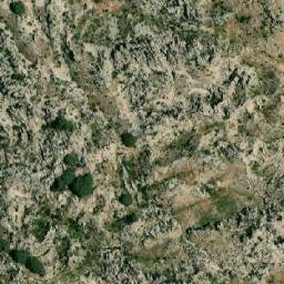 Satellite imagery of Bathet Darouîch, LB