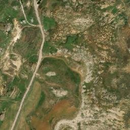 Satellite imagery of Himi er Rohbâne, LB