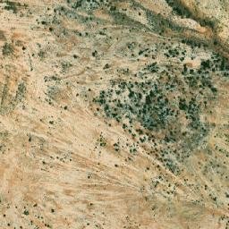 Satellite imagery of Chîr el Hmâr, LB