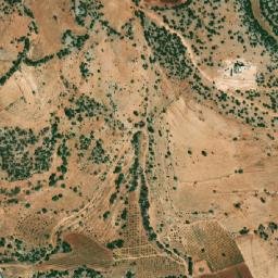 Satellite imagery of Darb ej Jemmâlé, LB