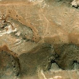 Satellite imagery of Hqab Et Tabé, LB