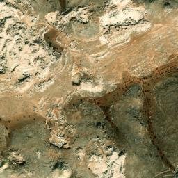 Satellite imagery of Hqab Et Tabé, LB