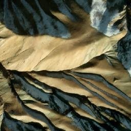 Satellite imagery of Band-e Jōy, AF