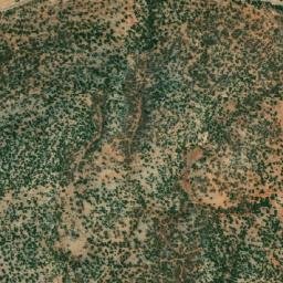 Satellite imagery of Madqar el Fhoûl, LB