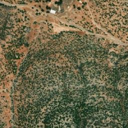 Satellite imagery of Madqar el Fhoûl, LB