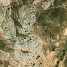 Satellite imagery of Dahr el Mghâra, LB