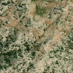 Satellite imagery of Aarbet Lîya, LB