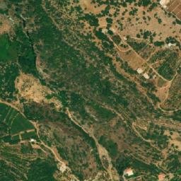 Satellite imagery of Chouâr ed Dqârîne, LB
