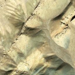 Satellite imagery of Fōlāḏay Ghar, AF